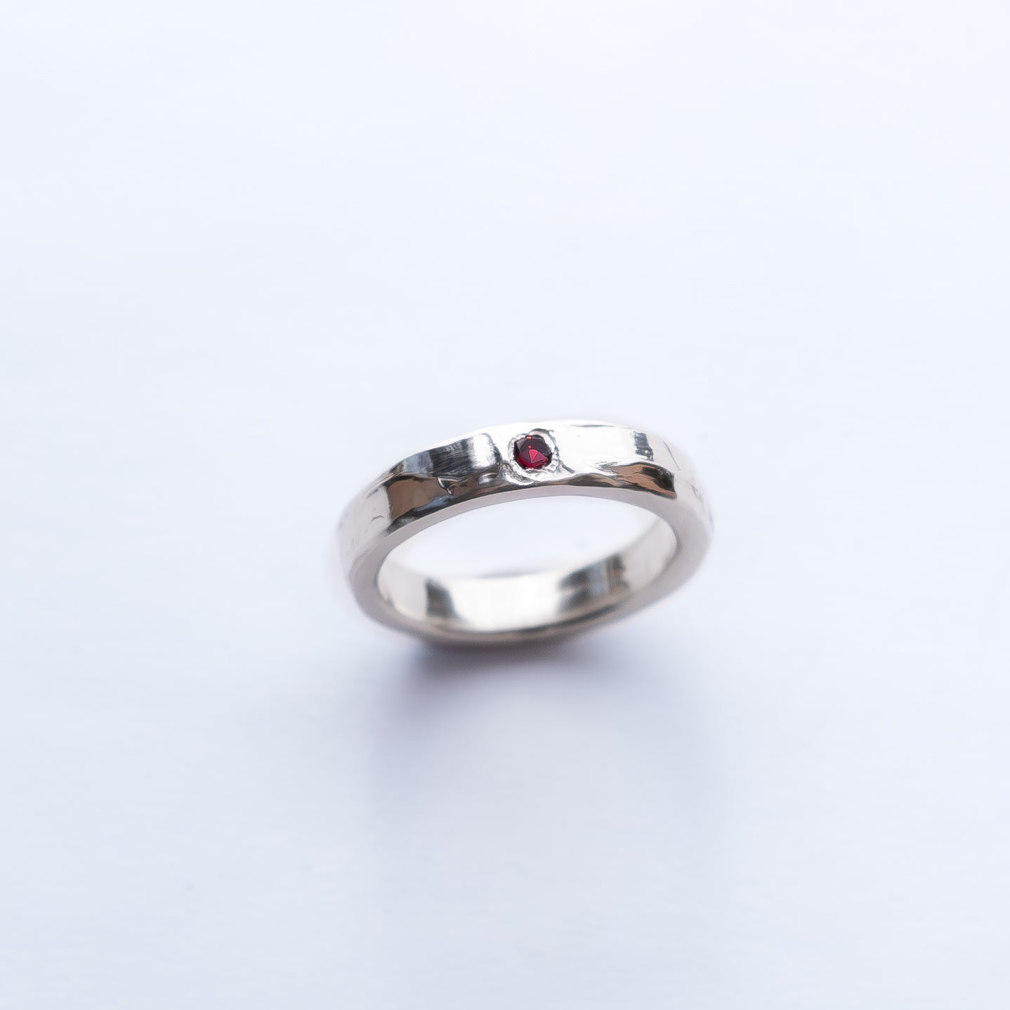 Forma Ring Ruby