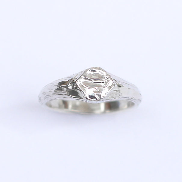 Distend Ring