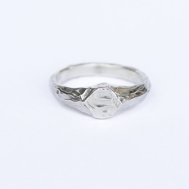 Distend Ring