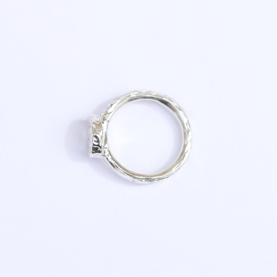 Figure Ring