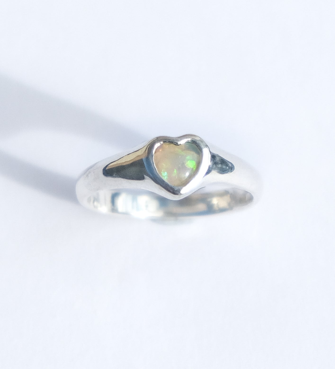 Lovestone Signet