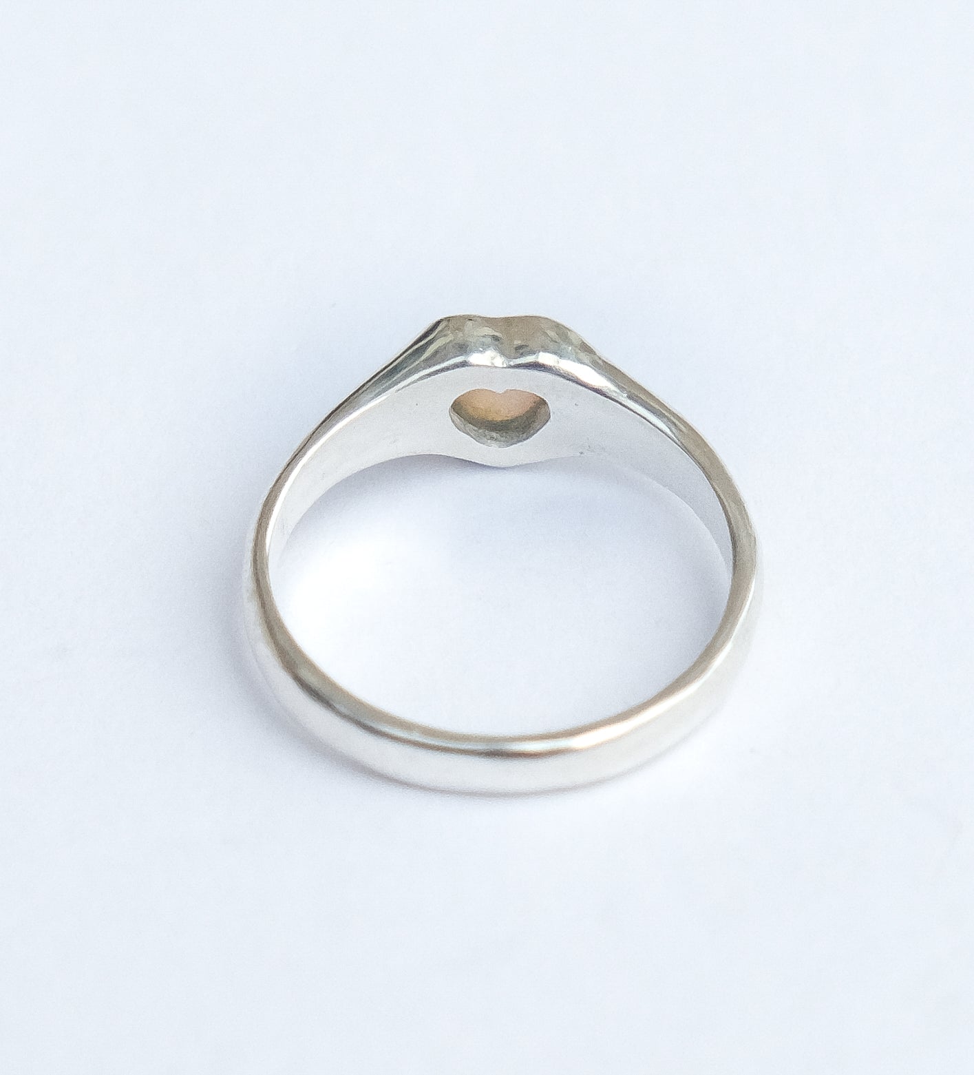 Lovestone Signet